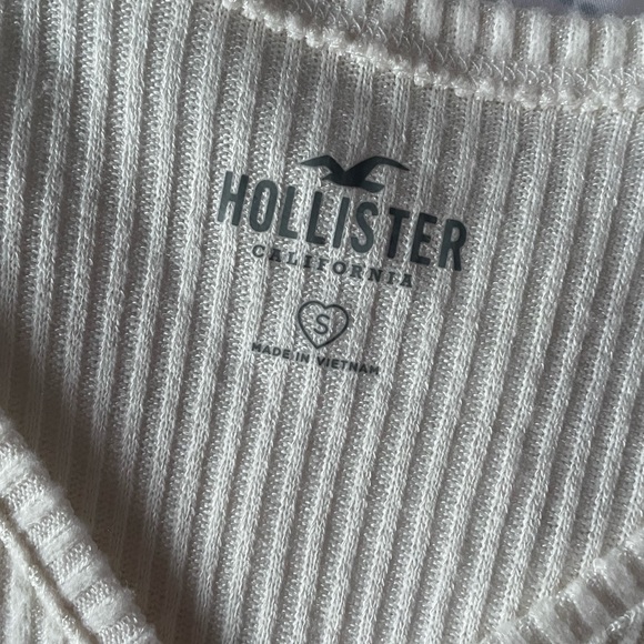 cream long sleeve - Picture 2 of 2